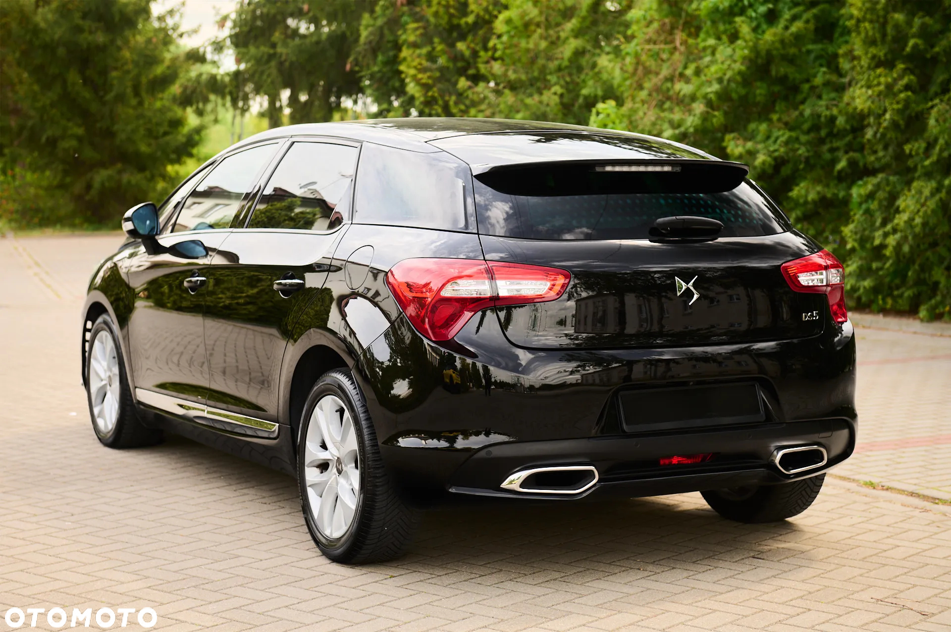 DS Automobiles DS 5 - 10