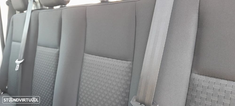 Ford TRANSIT 2.0 TDCI CH CD 7 LUGARES RODADO DUPLO NACIONAL - 33