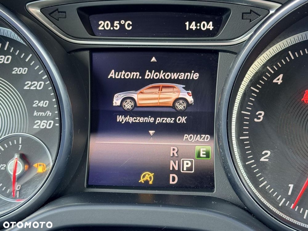 Mercedes-Benz GLA 220 4-Matic - 34