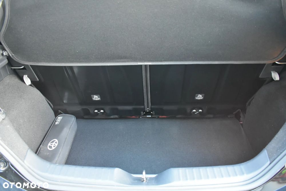 Toyota Aygo x.shift x-play connect - 25