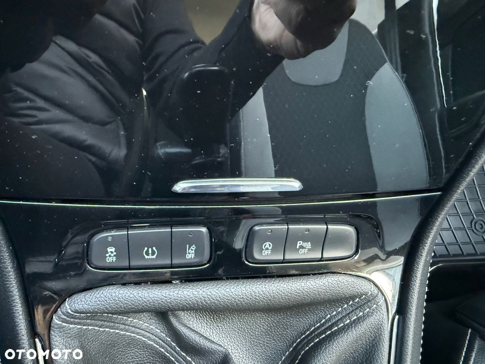 Opel Grandland X 1.2 Start/Stop Design Line - 24