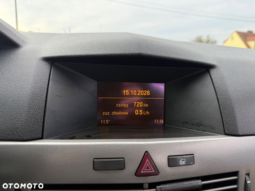 Opel Astra - 26