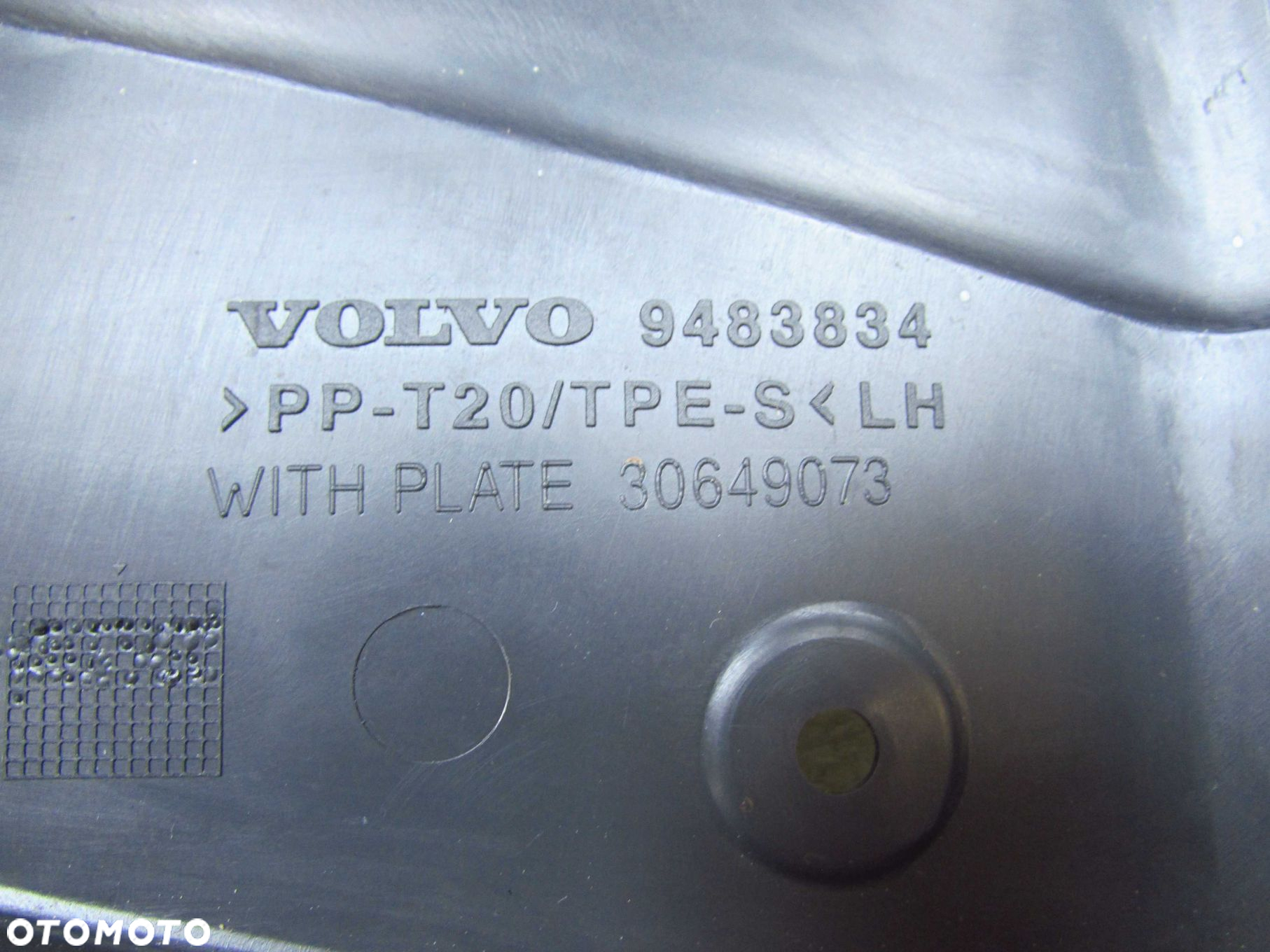 VOLVO XC90 ZASLEPKA OSLONA WYGLUSZENIE DRZWI TYL LEWA 9483834 02-14 - 5