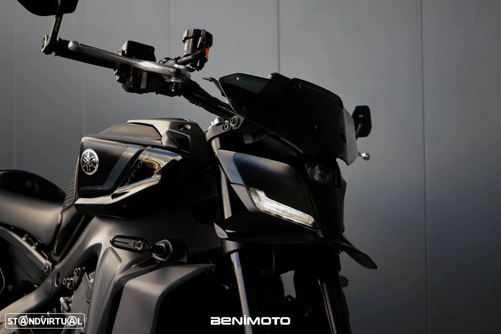 Yamaha MT-09 - 16