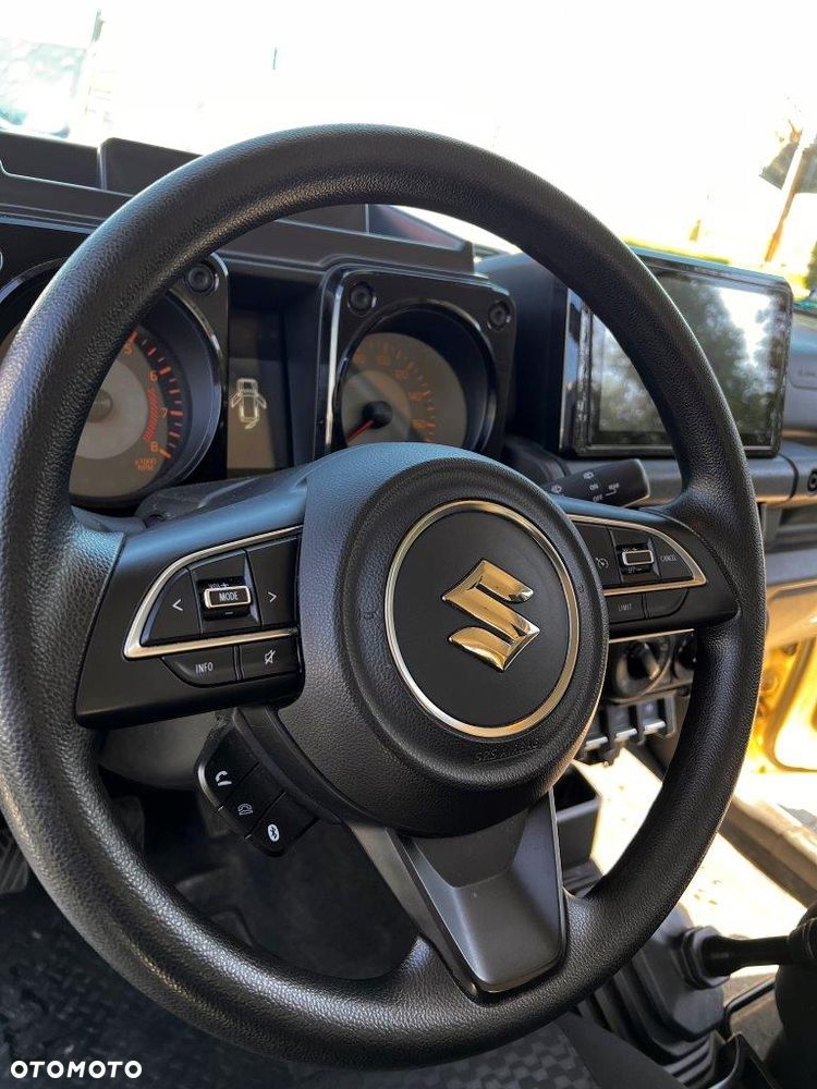 Suzuki Jimny 1.5 Pro - 17