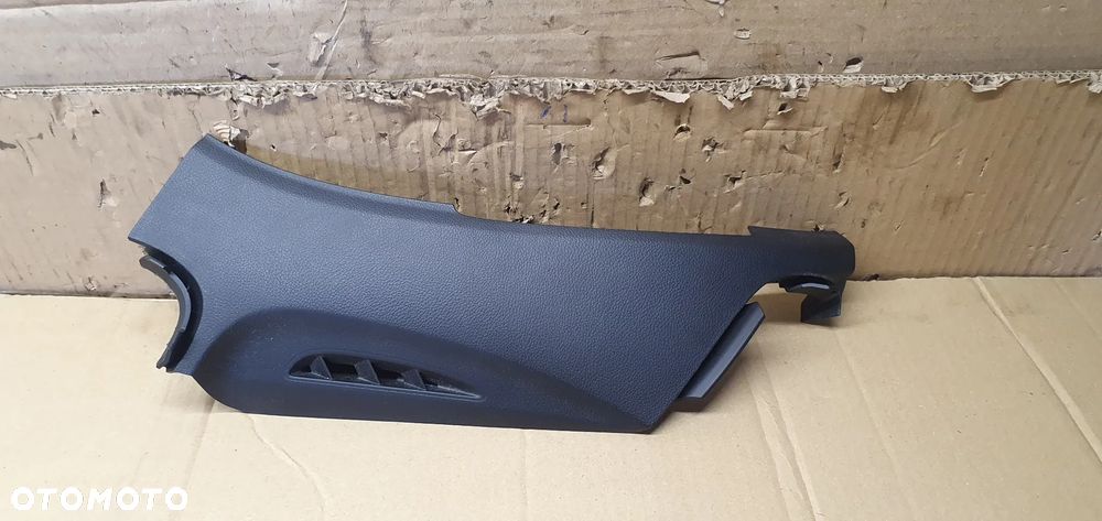 Osłona konsoli lewy przód przednia lewa Opel Zafira C 3222252228 20890336 - 1