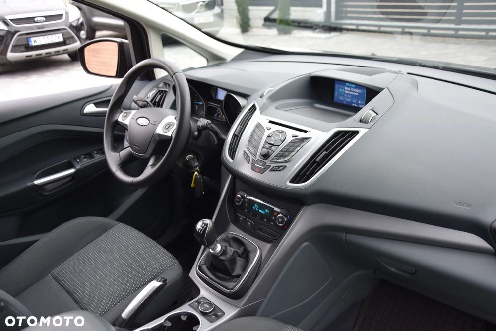 Ford C-MAX 2.0 TDCi Titanium - 32