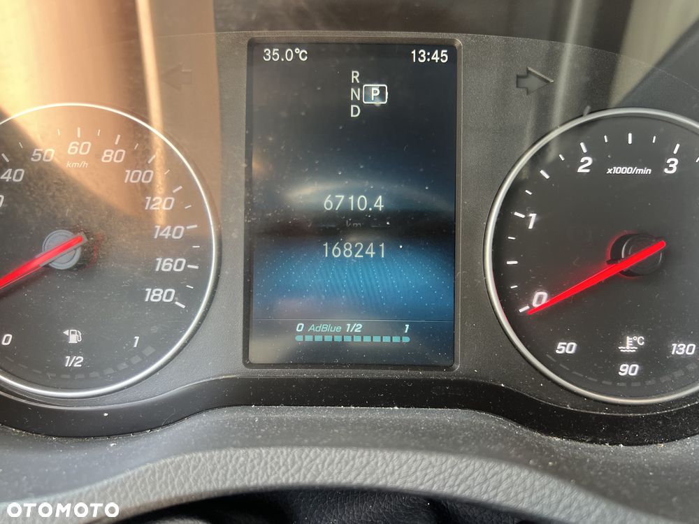 Mercedes-Benz SPRINTER - 11