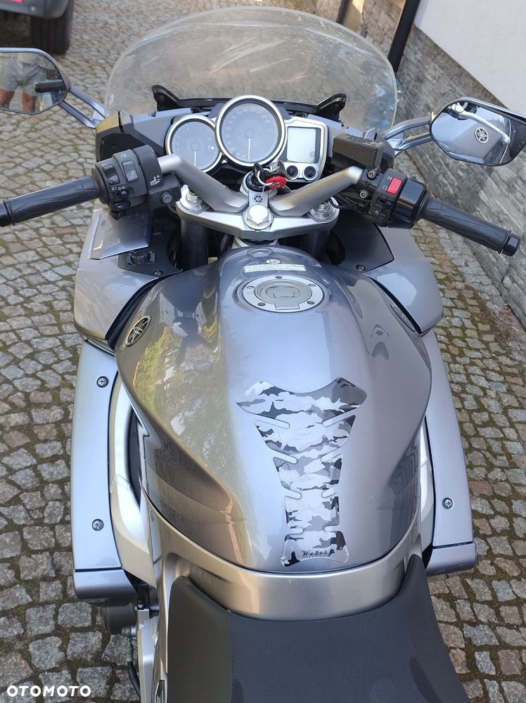 Yamaha FJR - 18