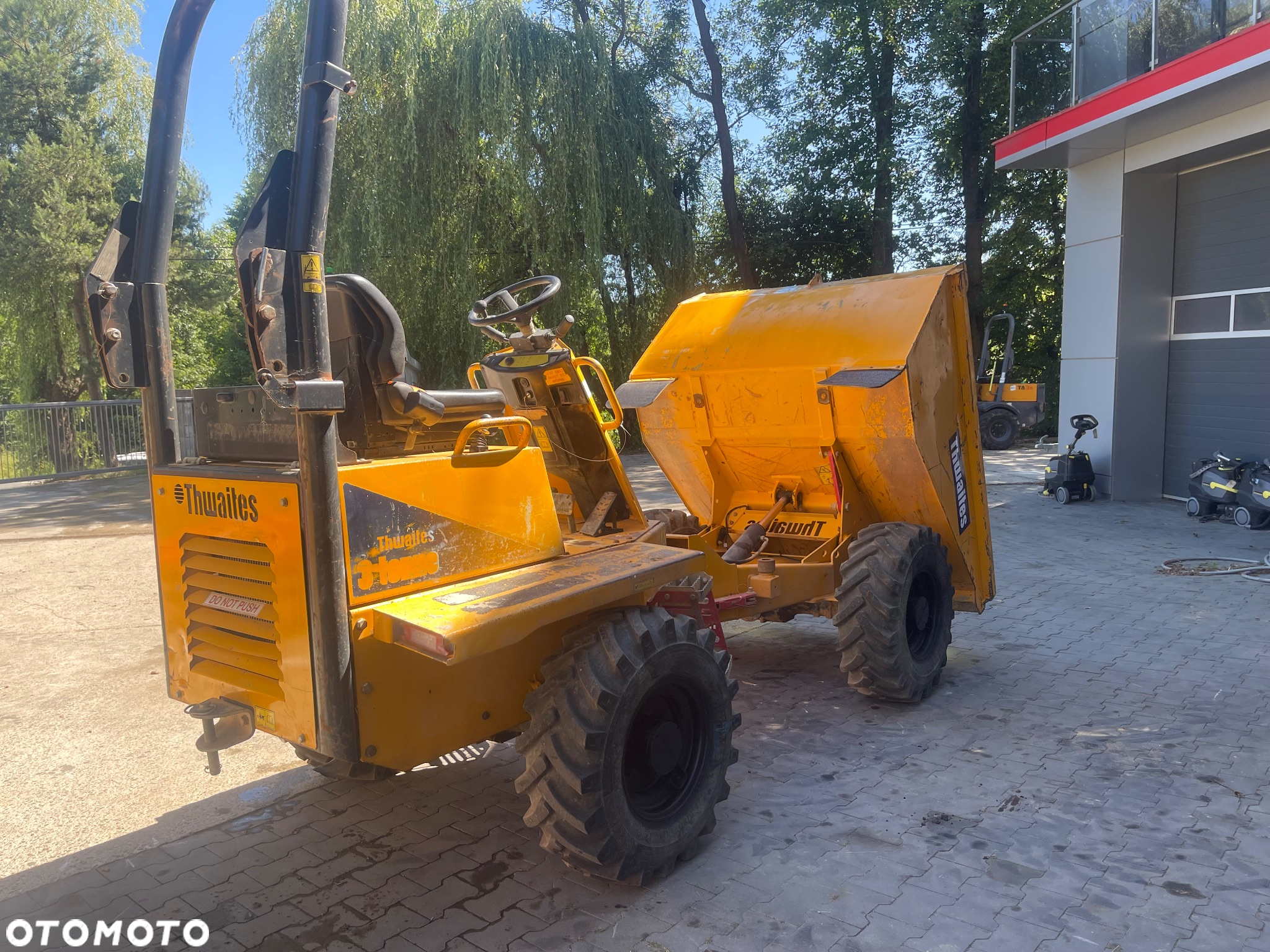 Thwaites MACH 2081 - 4