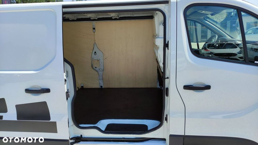 Renault Trafic - 8