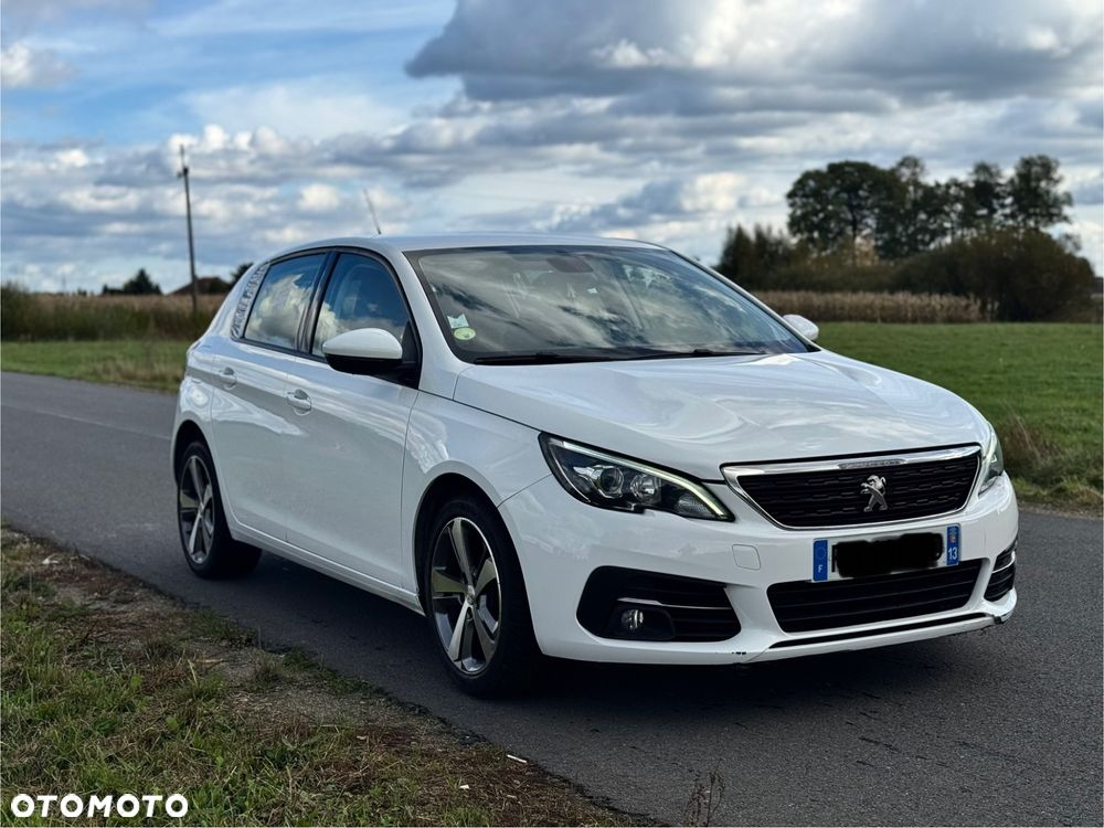 Peugeot 308 - 1