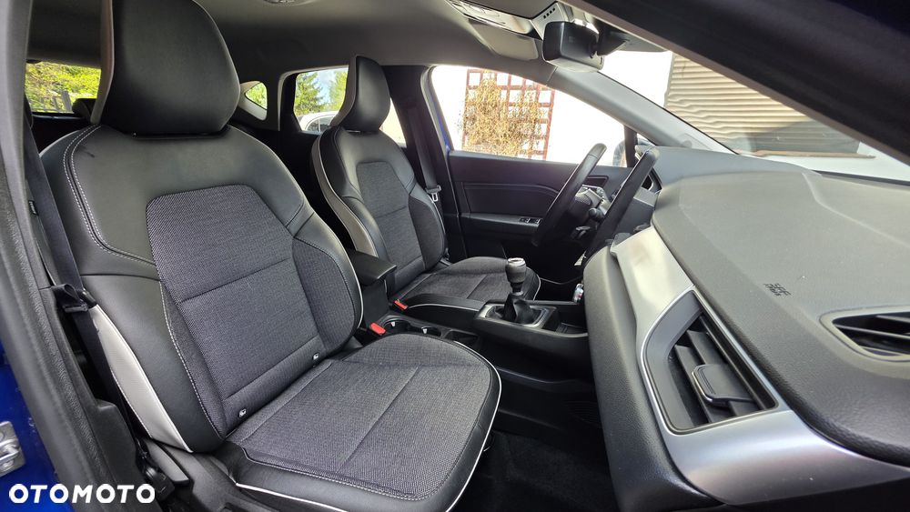 Renault Captur TCe 90 INTENS - 11