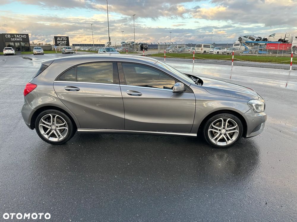 Mercedes-Benz Klasa A 200 d 7G-DCT Urban - 8