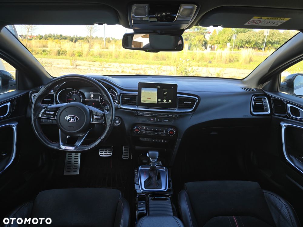 Kia ProCeed - 18