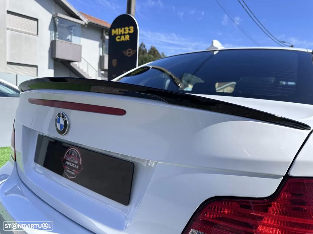 BMW 120 d Limited Edition Lifestyle c/ M Sport Pack - 23