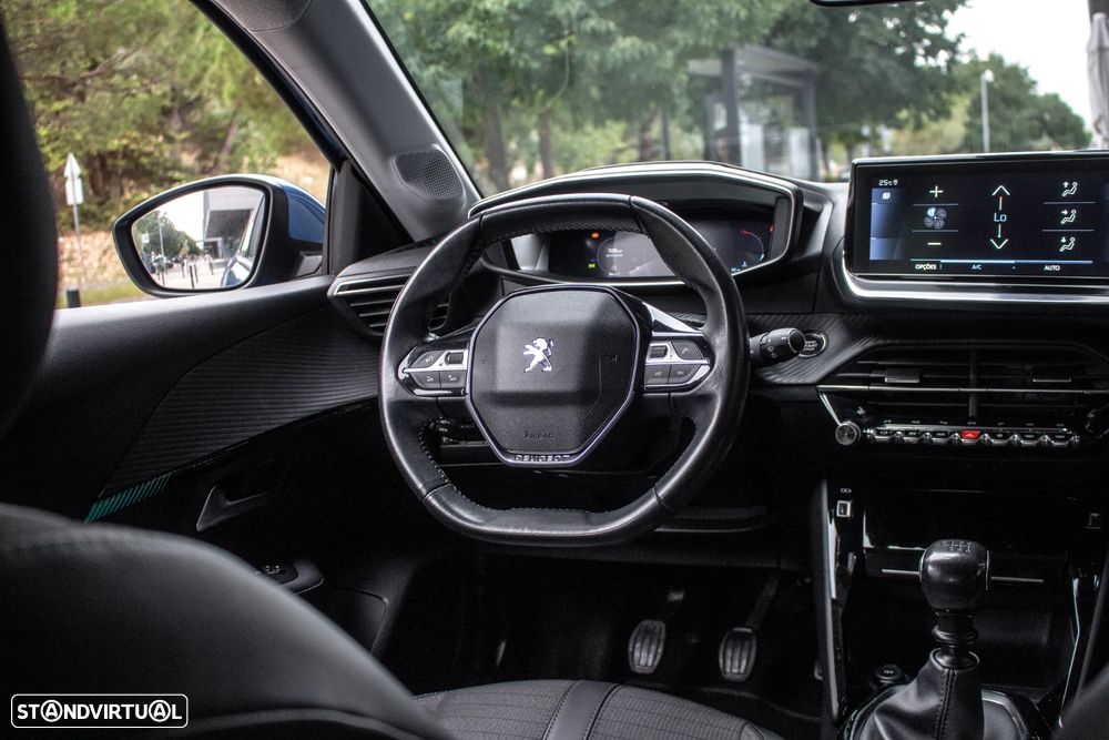 Peugeot 208 PureTech 100 Allure - 27