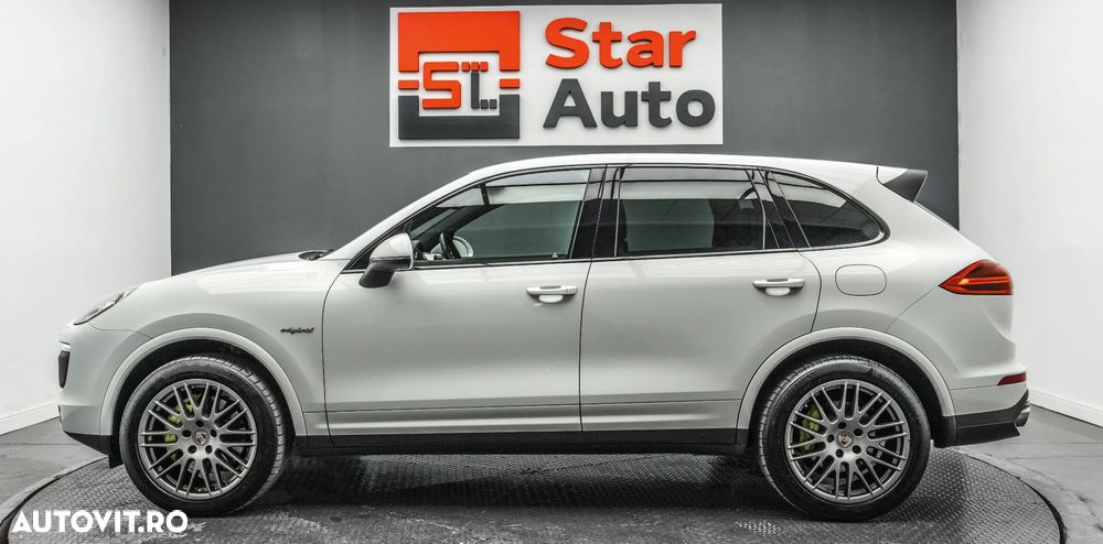 Porsche Cayenne - 10