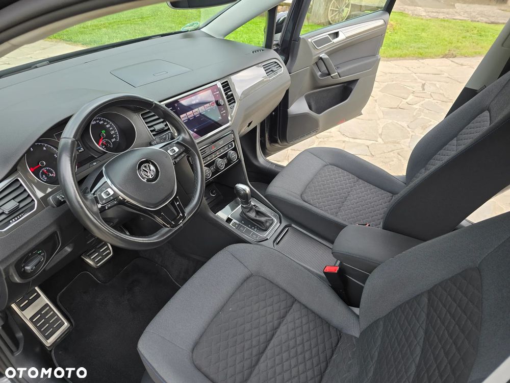 Volkswagen Golf Sportsvan 2.0 TDI SCR DSG Join - 33