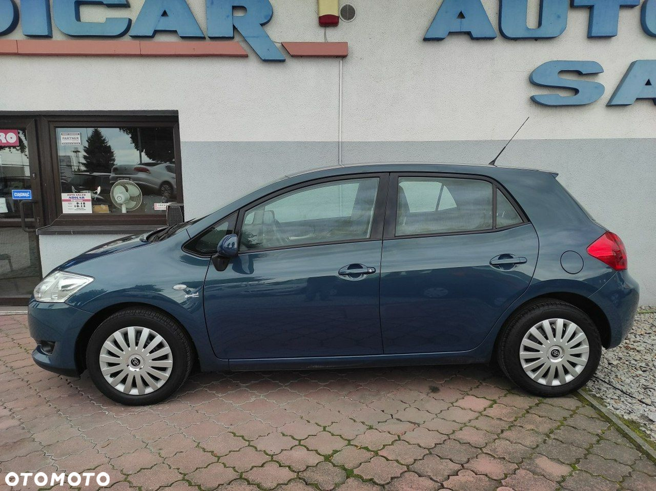 Toyota Auris - 3