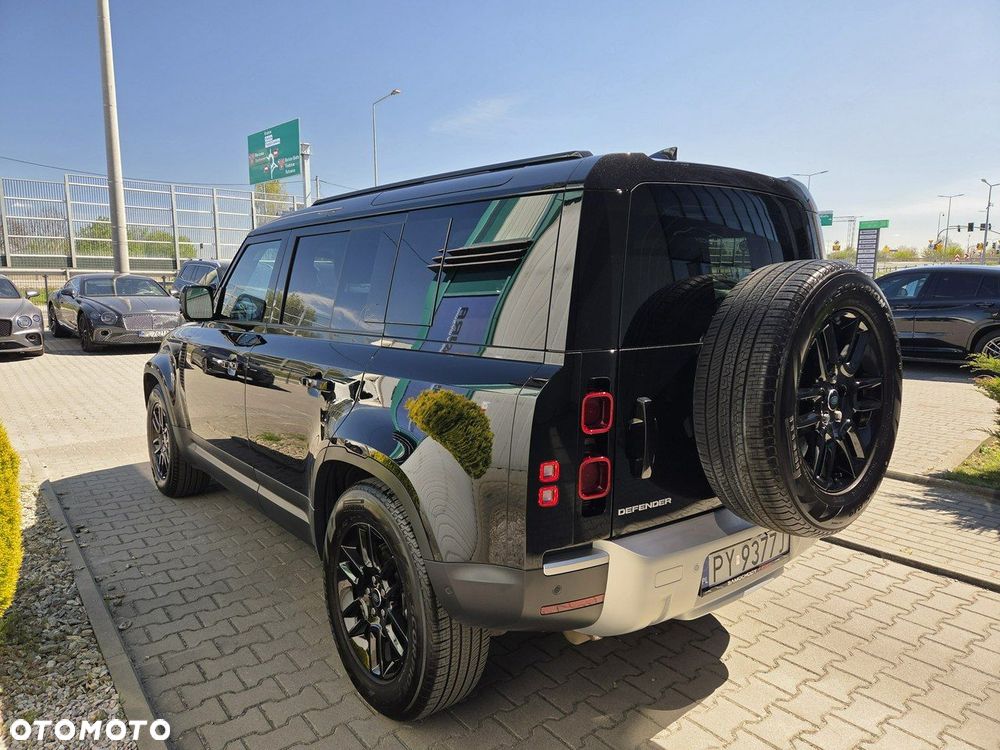 Land Rover Defender - 6
