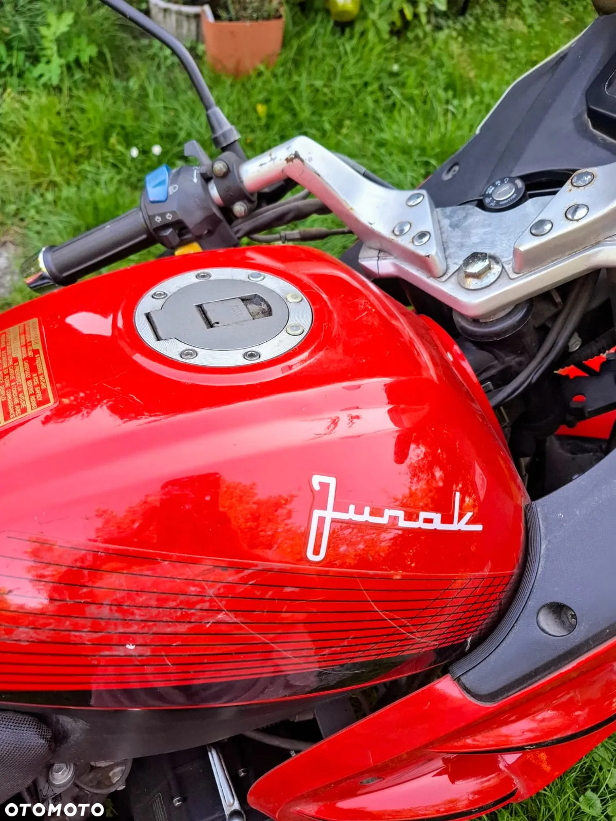 Junak Inny - 4