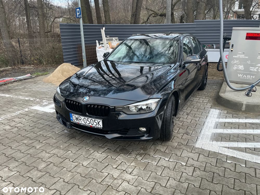 BMW Seria 3 - 38