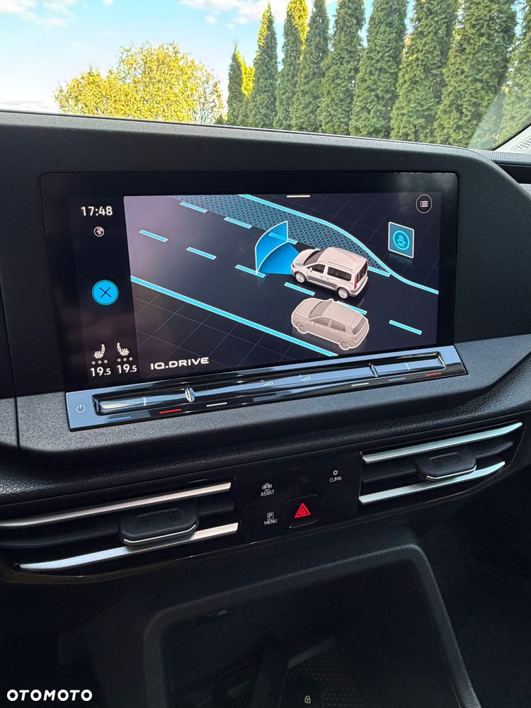 Volkswagen Caddy 2.0 TDI Life DSG - 23