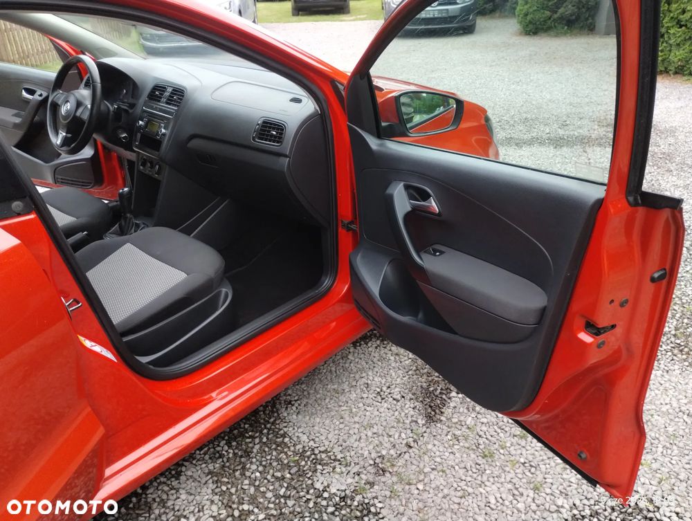 Volkswagen Polo 1.4 Comfortline - 28