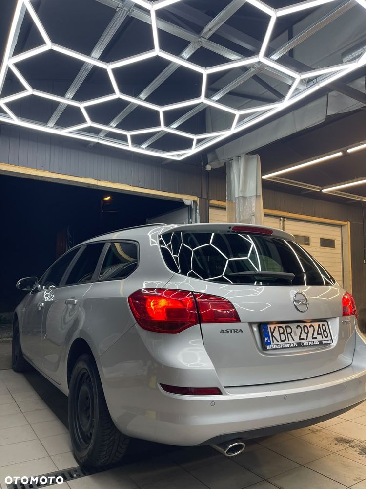 Opel Astra 1.4 Turbo - 17