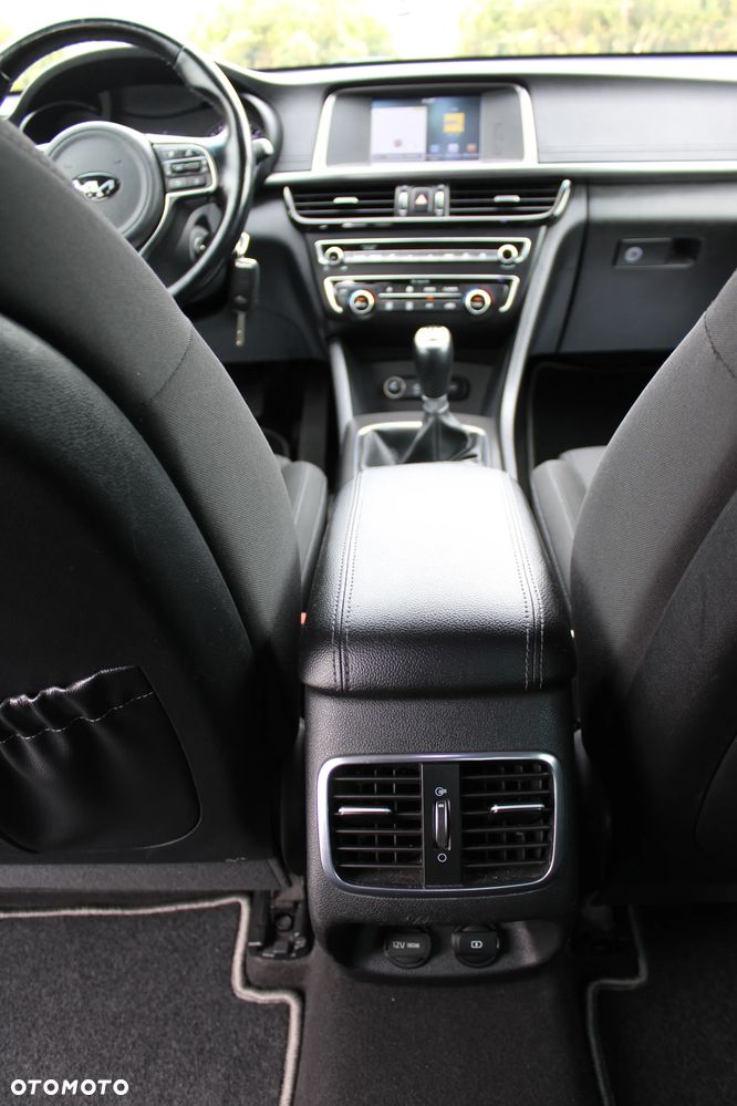 Kia Optima 1.7 CRDI L - 23