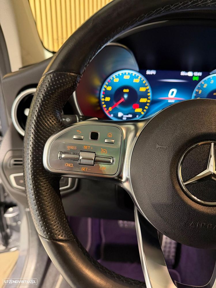 Mercedes-Benz GLC 300 e 4Matic - 11