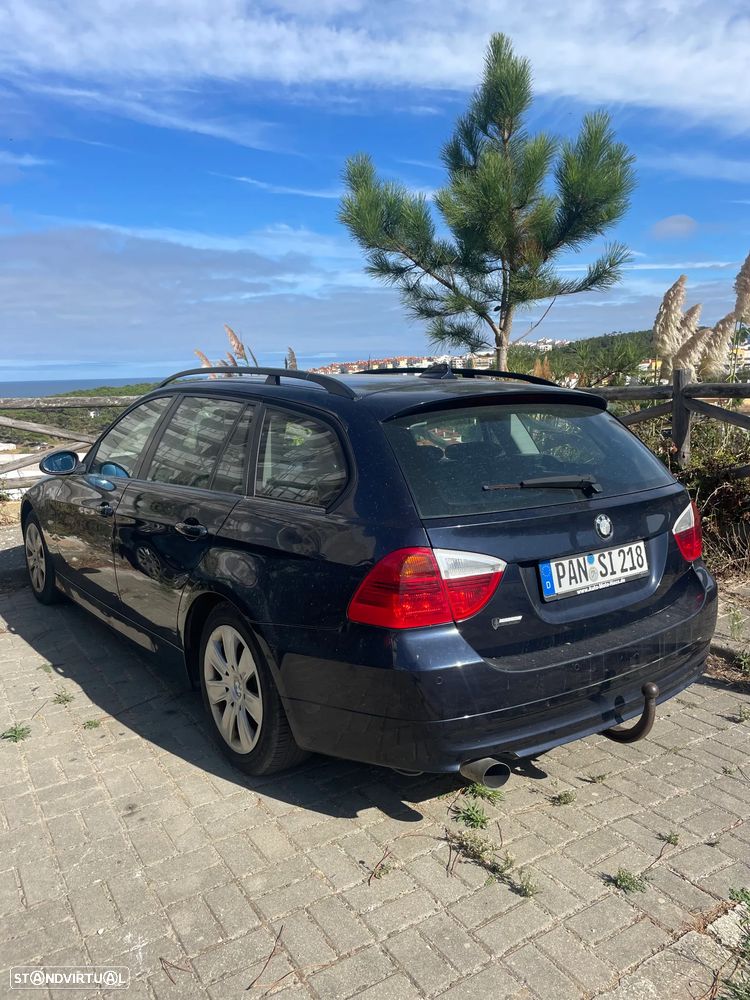 BMW 320 i - 7