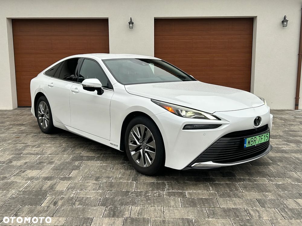 Toyota Mirai Luxury - 1
