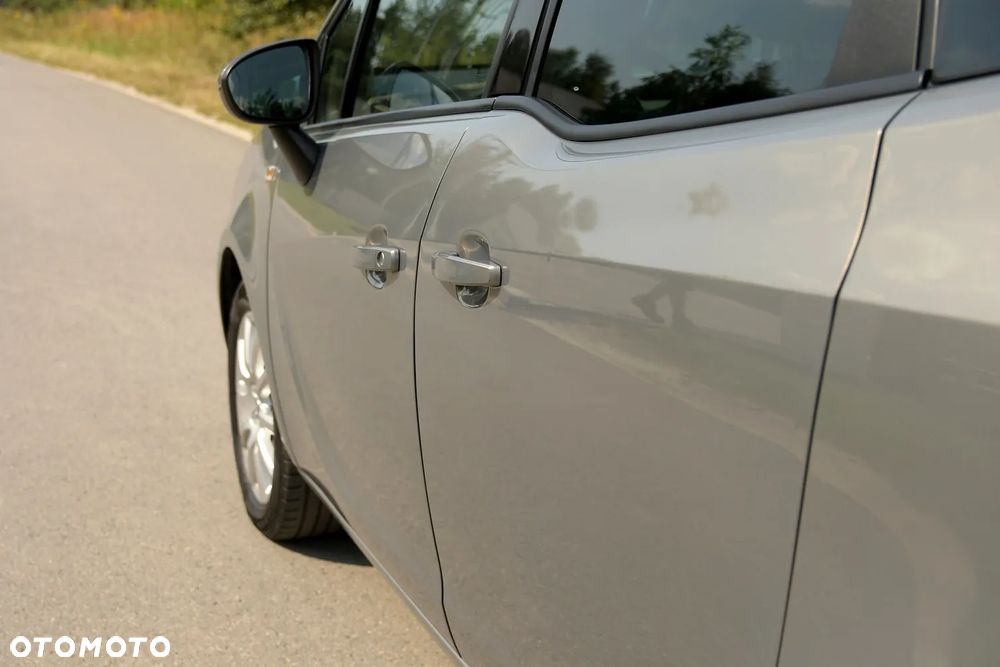 Opel Meriva - 16