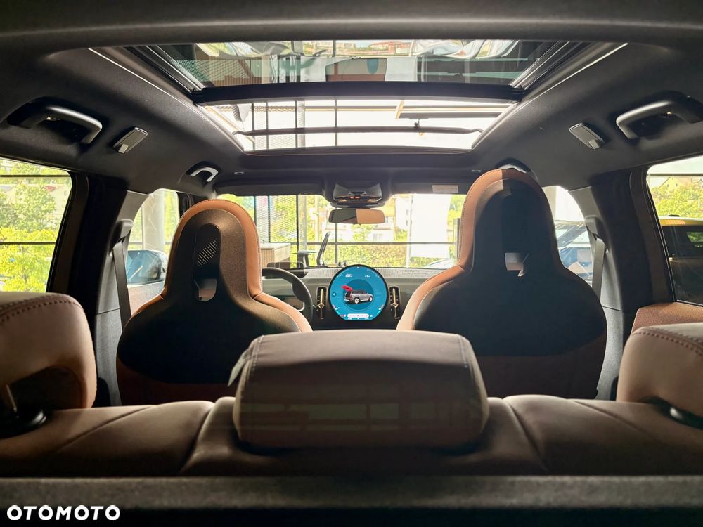 MINI Countryman C mHEV Linia Favoured - 15