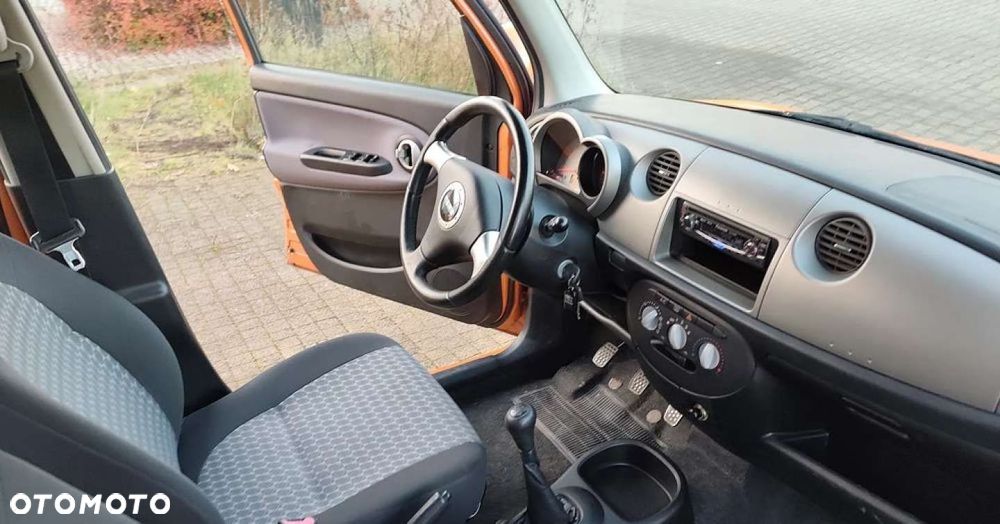 Daihatsu Trevis - 30