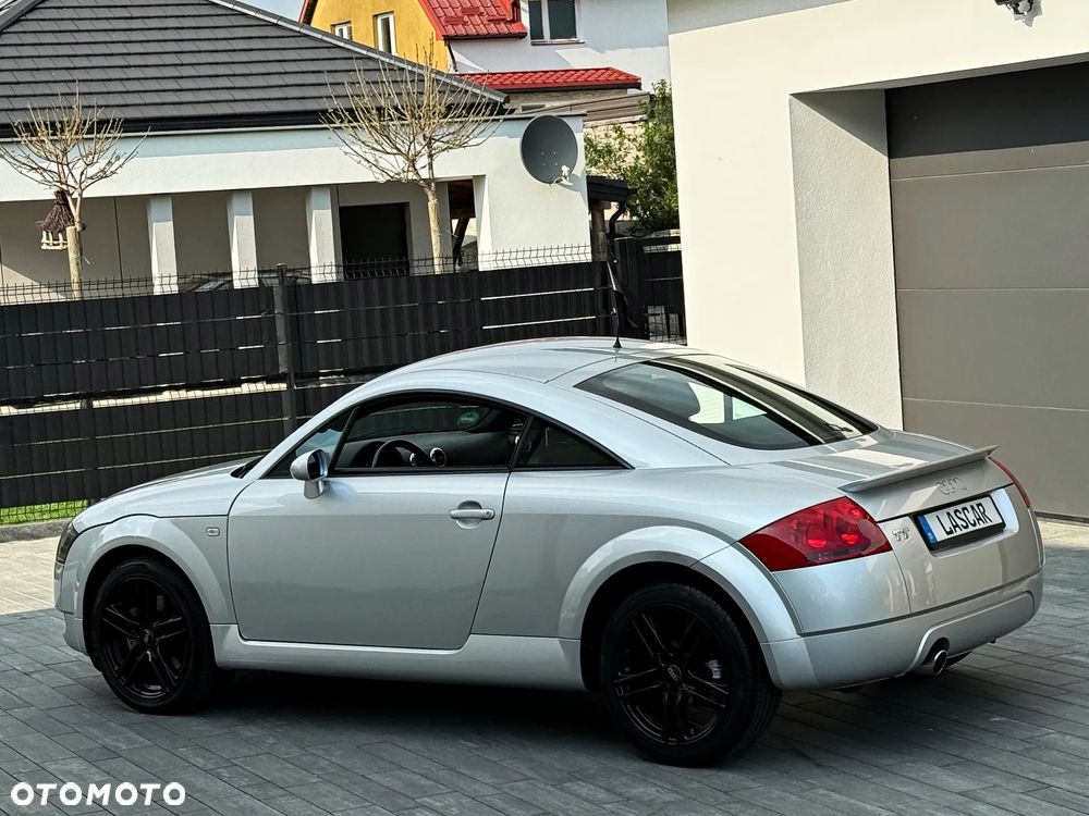 Audi TT Coupé - 13
