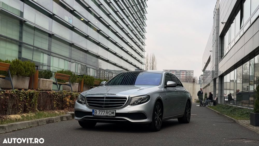 Mercedes-Benz E 300 - 40