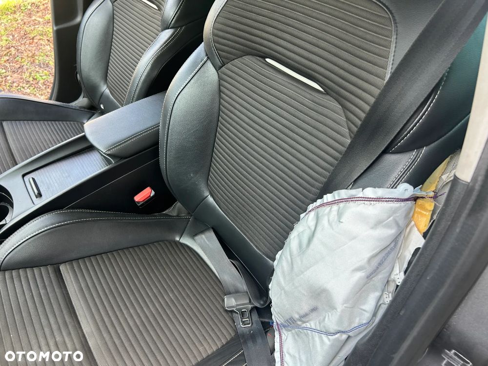 Renault Scenic - 31