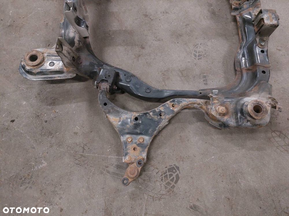 SANKI WÓZEK KOŁYSKA SILNIKA HYUNDAI TUCSON I 2.0 CRDI 62405-2EXXX - 2