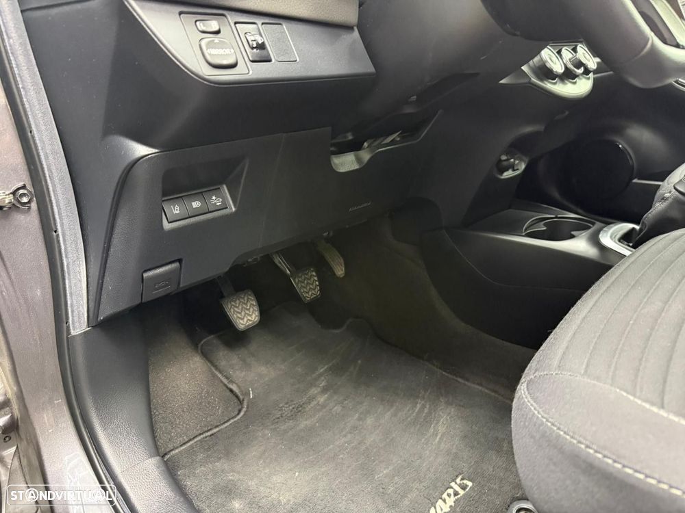 Toyota Yaris 1.0 VVT-i Exclusive - 18
