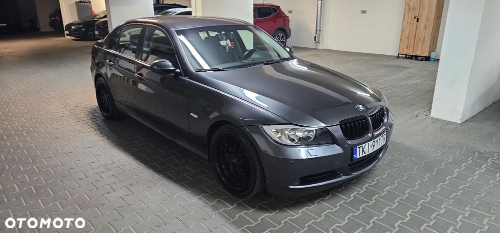 BMW Seria 3 320i - 2
