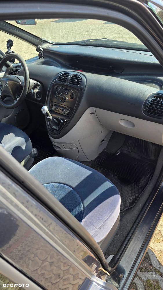 Citroën Xsara Picasso 1.8i Confort - 6