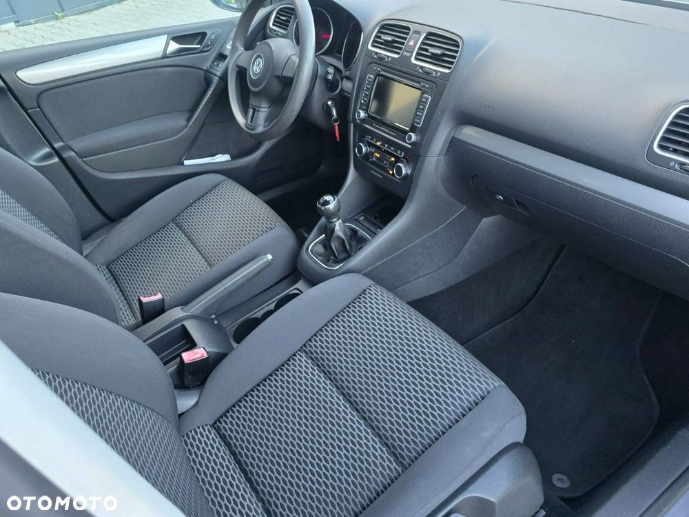 Volkswagen Golf - 15