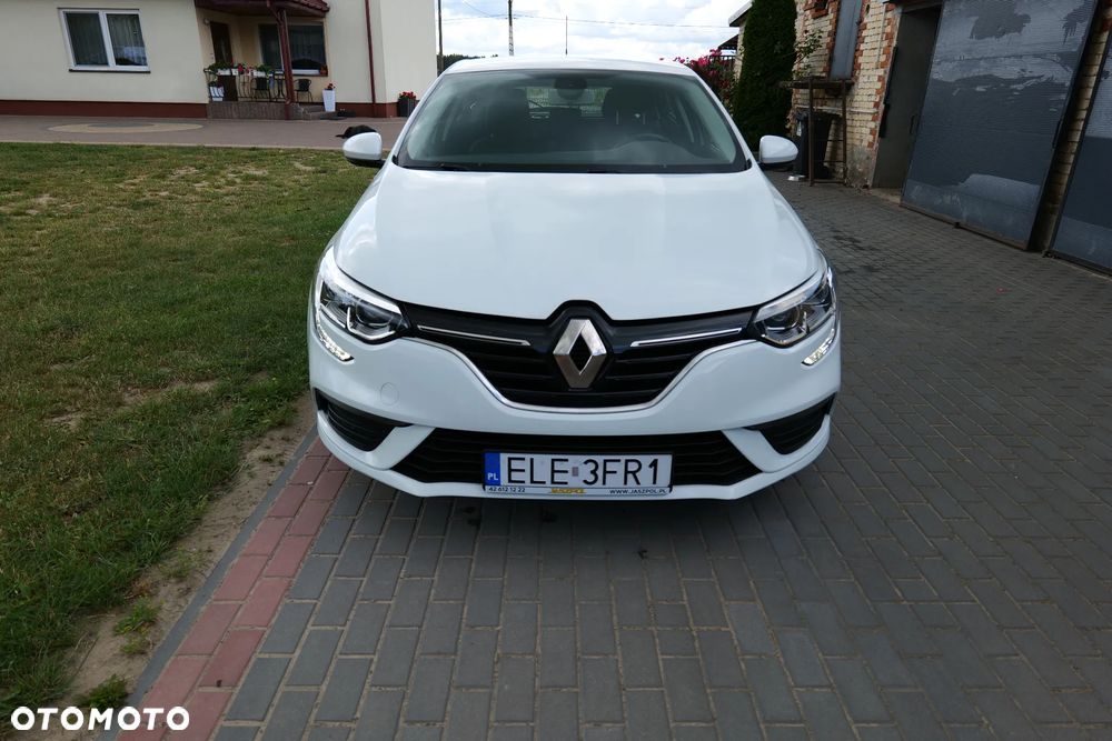 Renault Megane 1.5 Blue dCi Business - 6