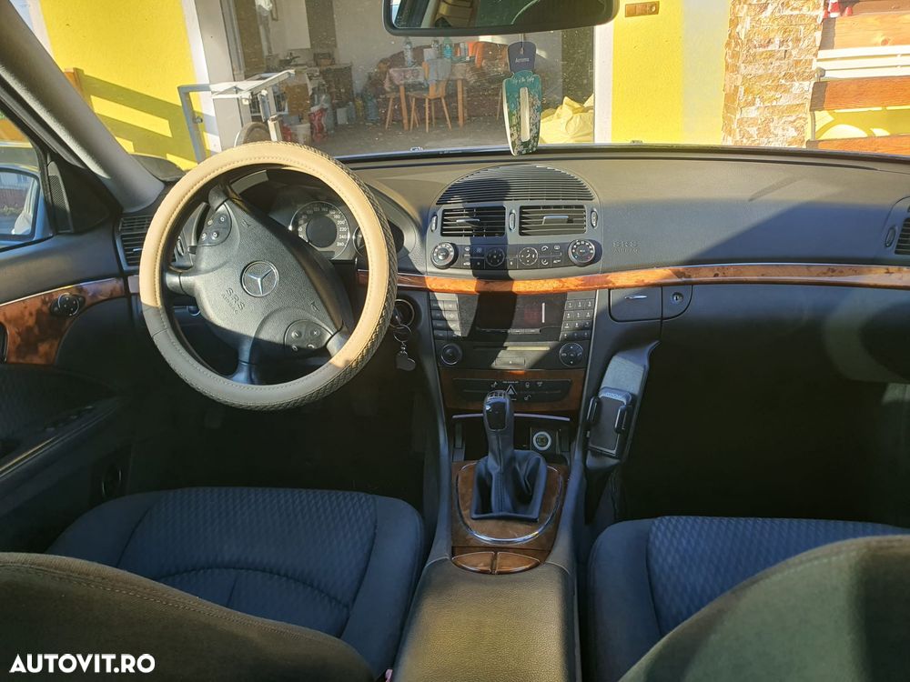Mercedes-Benz E 220 CDI Avantgarde - 7