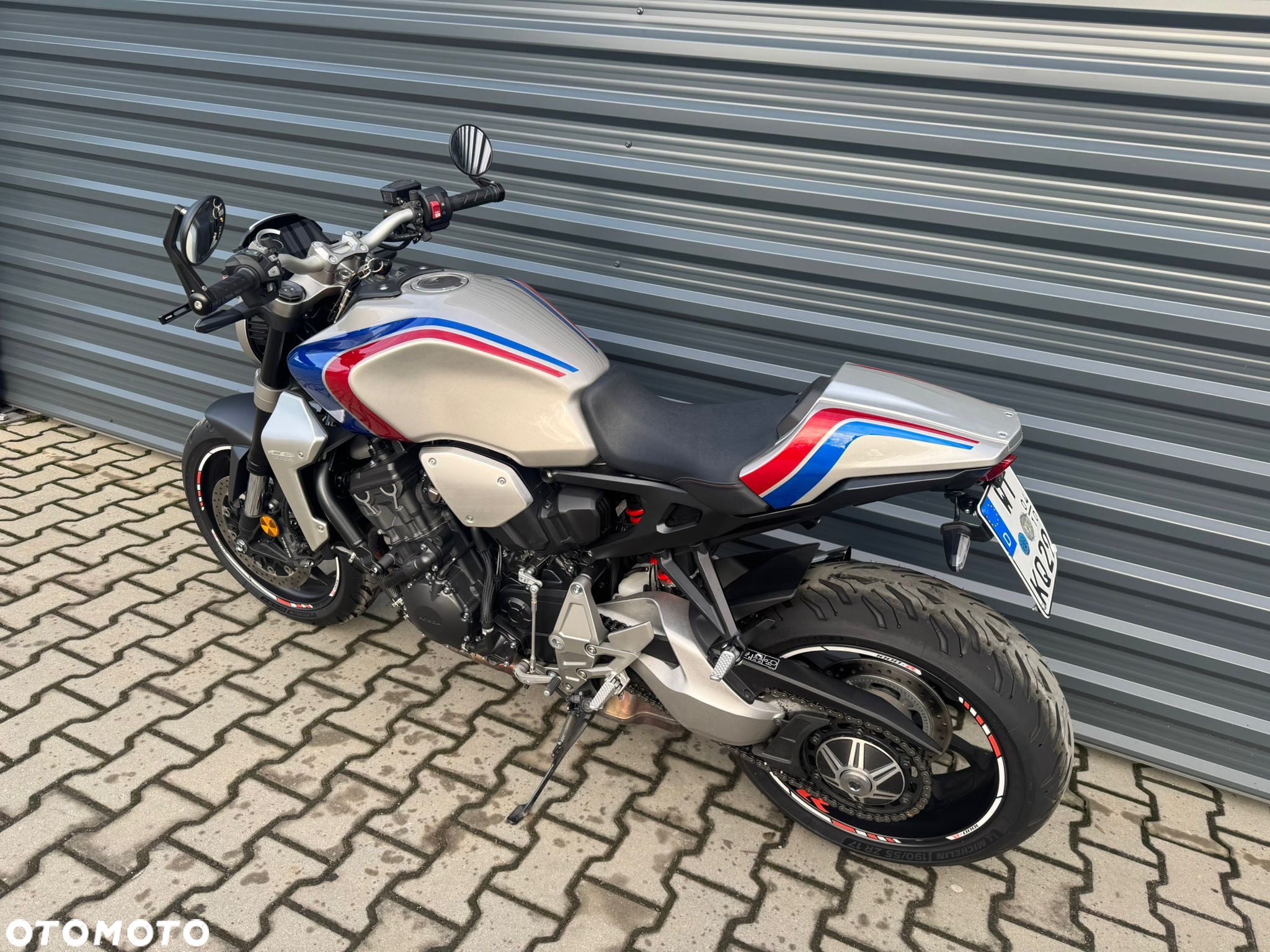 Honda CB - 6