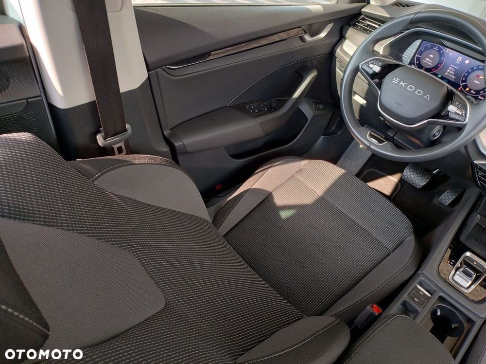 Skoda Octavia 1.5 TSI mHEV Selection DSG - 17