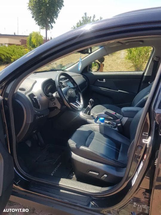 Kia Sportage 2.0 CRDI 184 4WD Spirit - 12